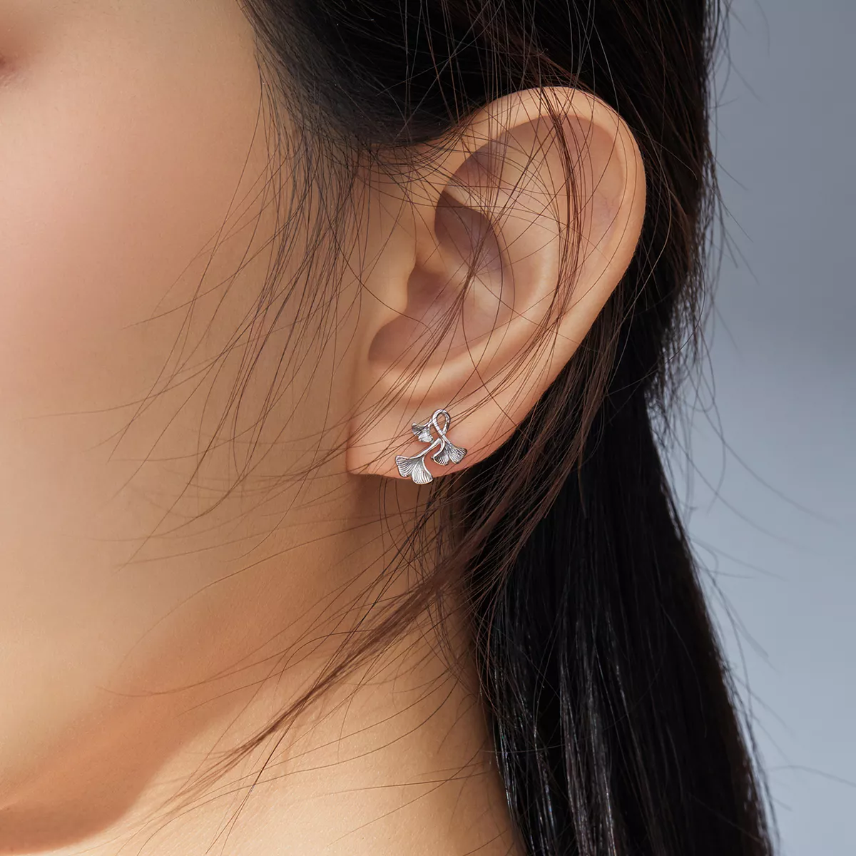 Brincos Petit Folha de ginkgo estilo Pandora - BSE328