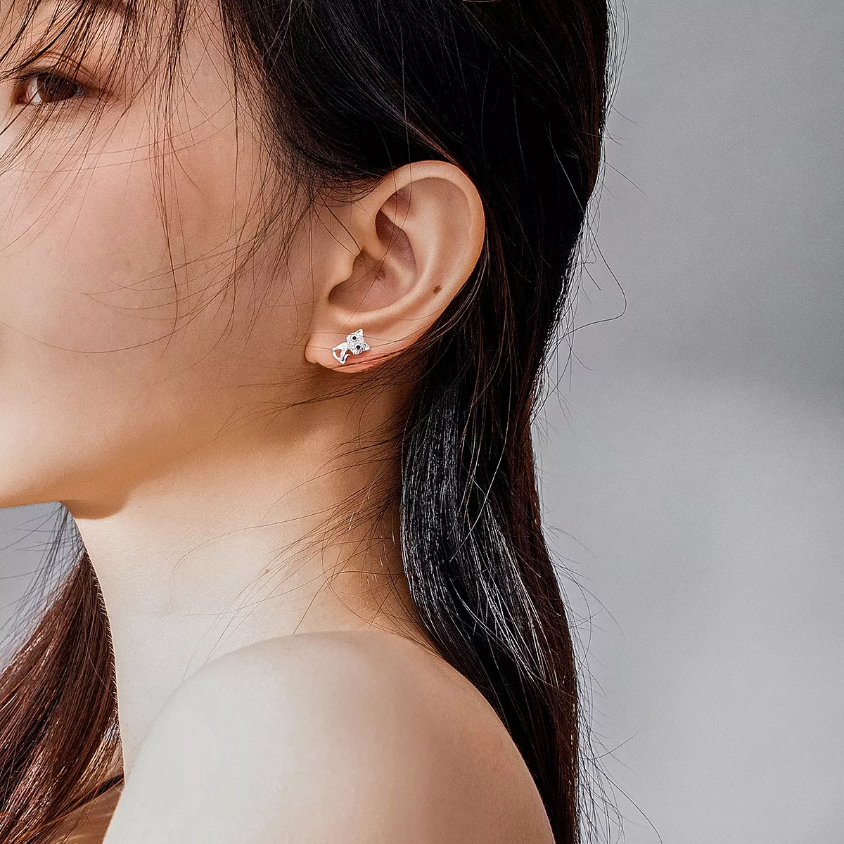 Brincos Petit Gato fofo estilo Pandora - SCE797