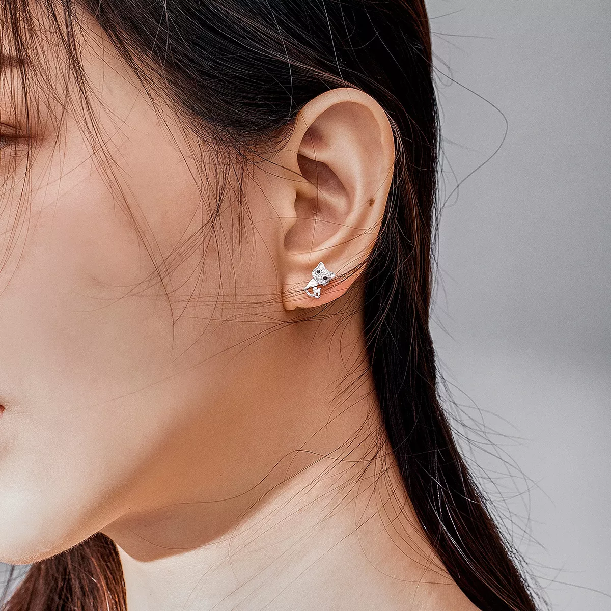 Brincos Petit Gato fofo estilo Pandora - SCE797