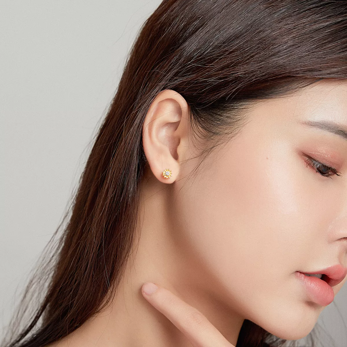 Brincos Petit Girassol estilo Pandora - SCE1057