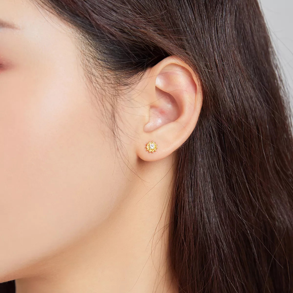 Brincos Petit Girassol estilo Pandora - SCE1057