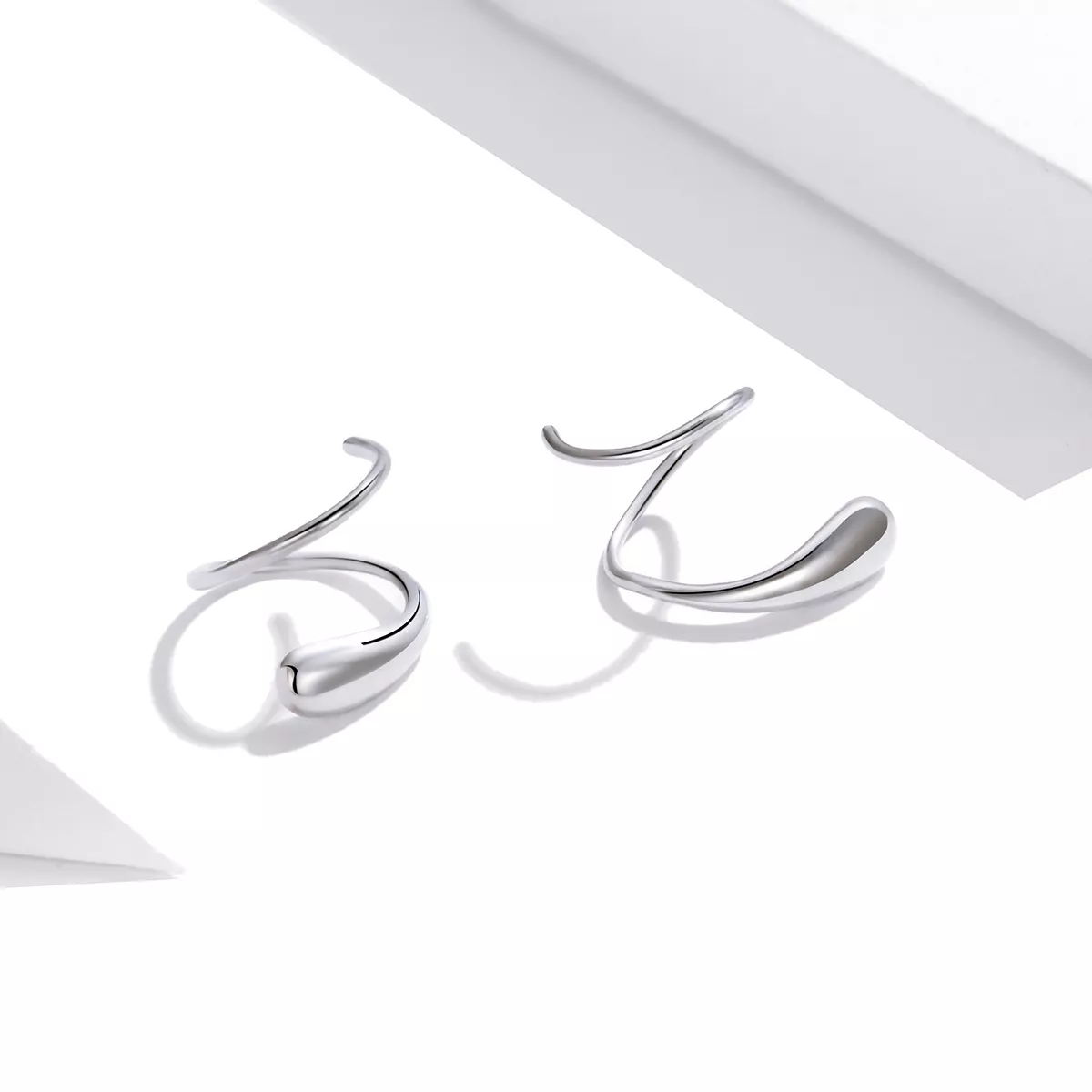 Brincos Petit Gotas de água criativas estilo Pandora - SCE1130