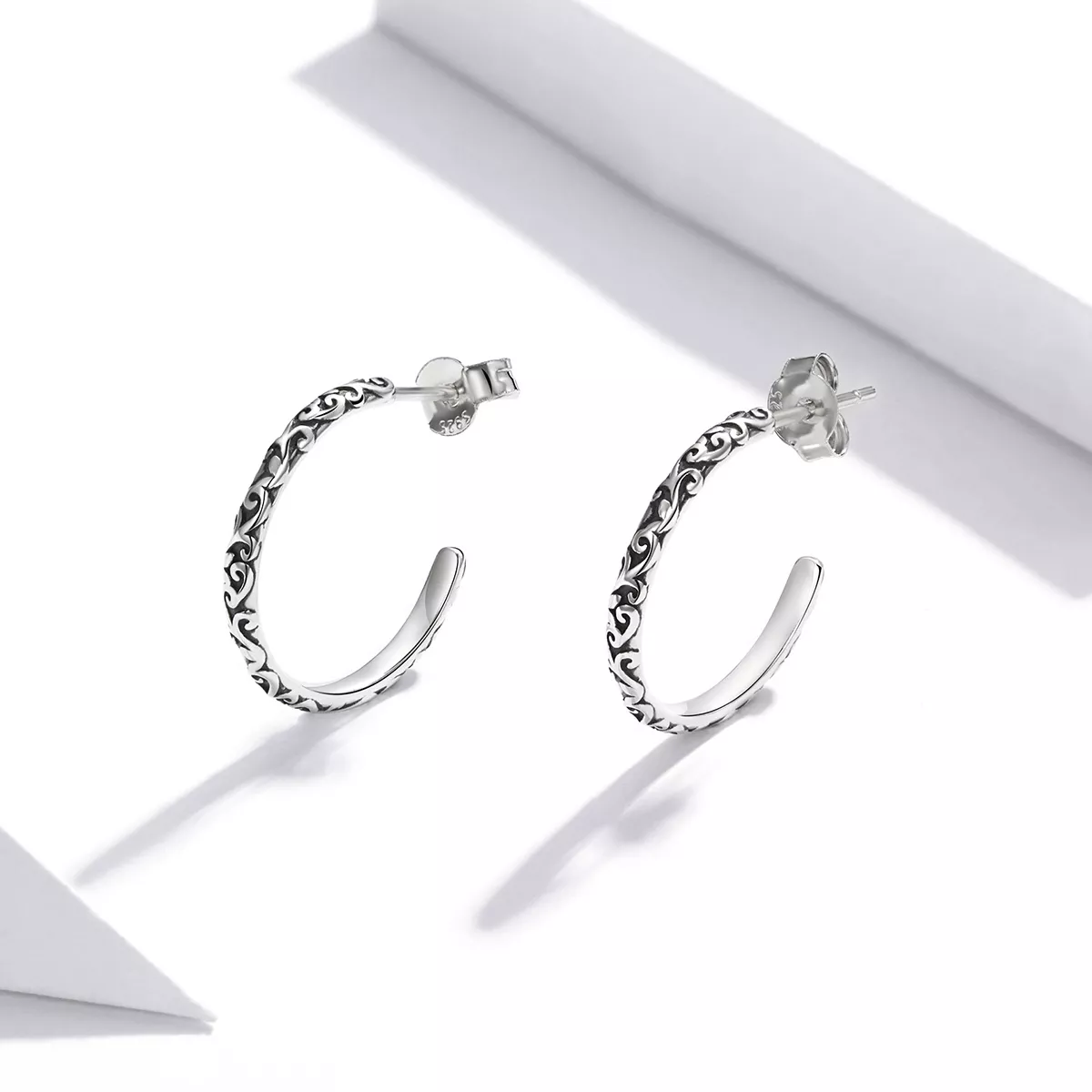 Brincos Petit Grinaldas vintage estilo Pandora - SCE1129