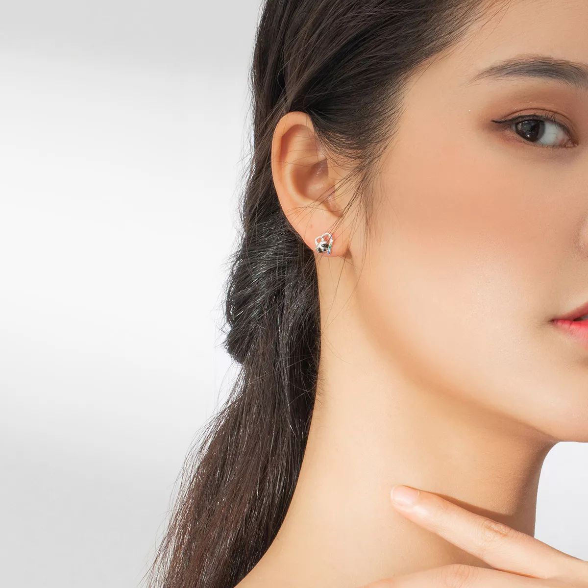 Brincos Petit Guaxinim pequeno estilo Pandora - SCE883