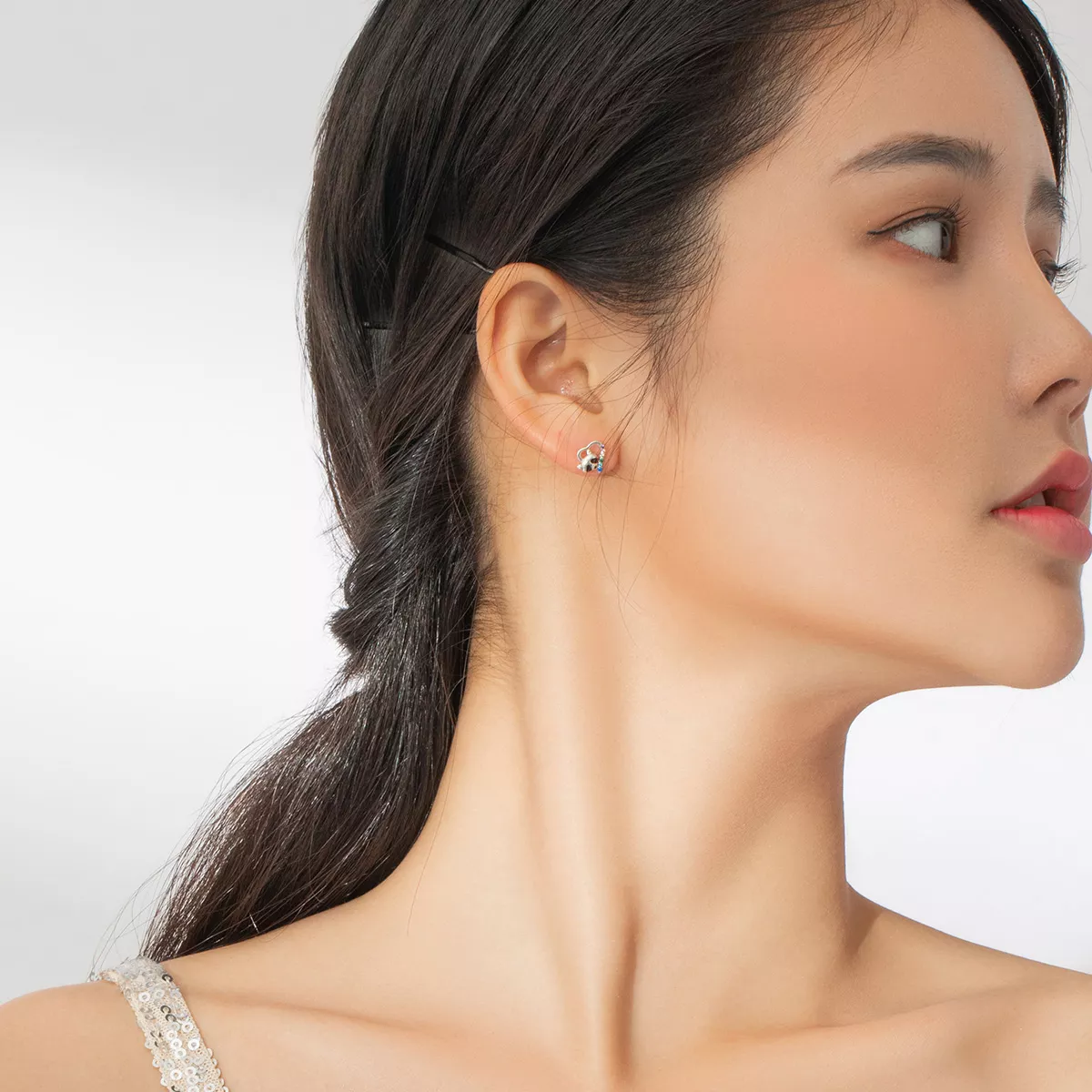 Brincos Petit Guaxinim pequeno estilo Pandora - SCE883