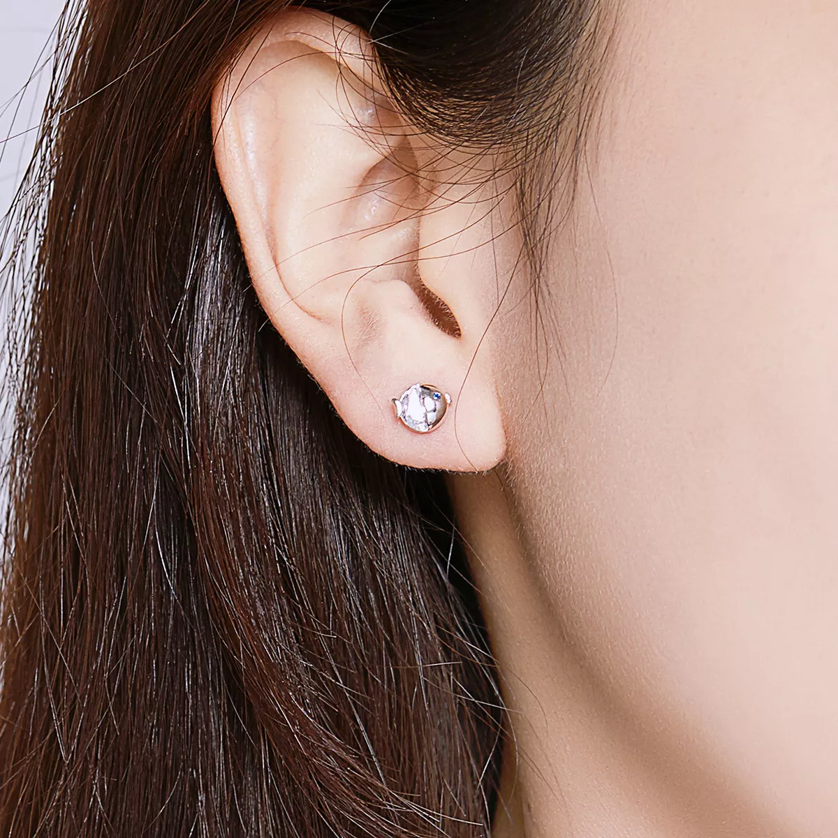 Brincos Petit Kiss Fish estilo Pandora - BSE204