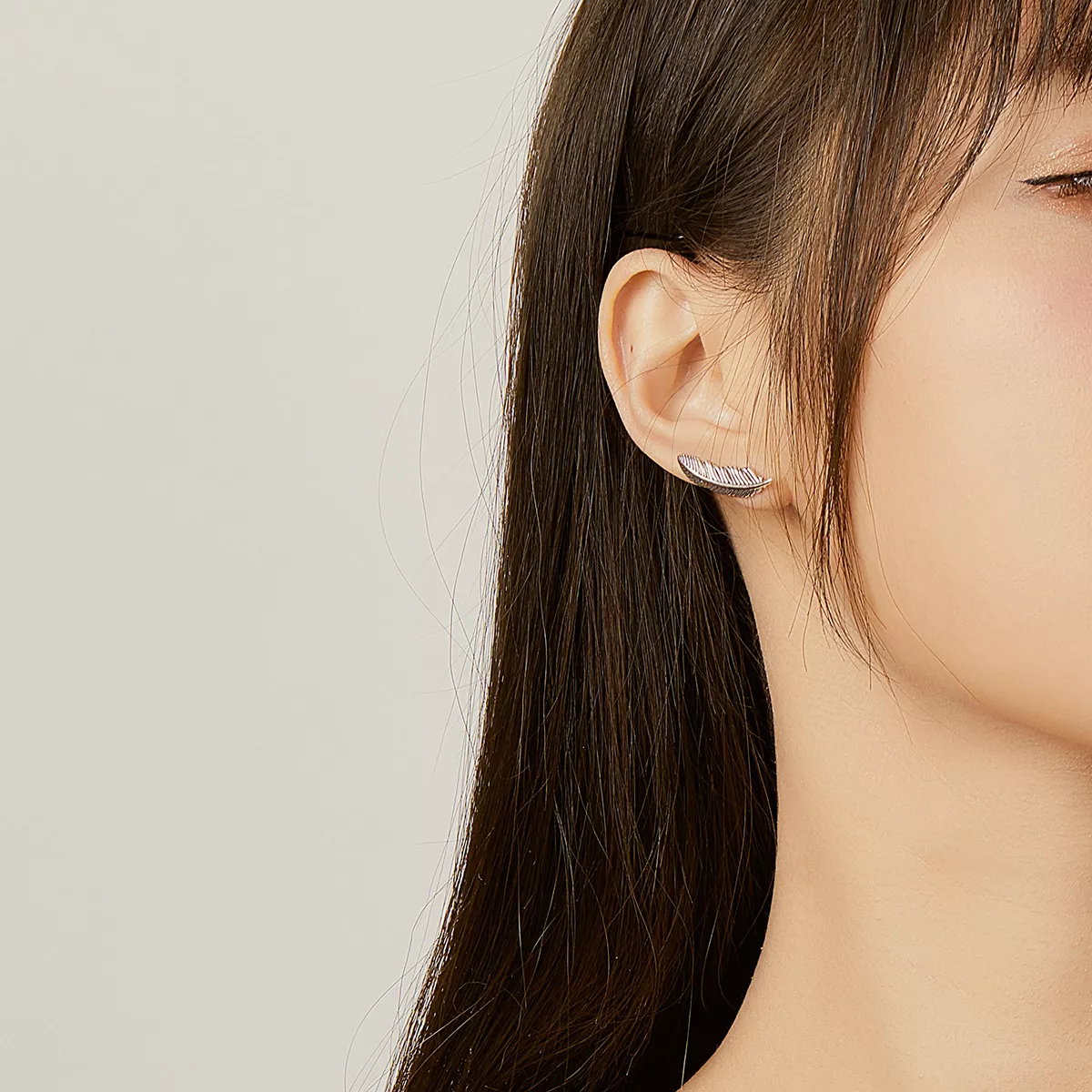 Brincos Petit Leve como uma pena estilo Pandora - SCE865