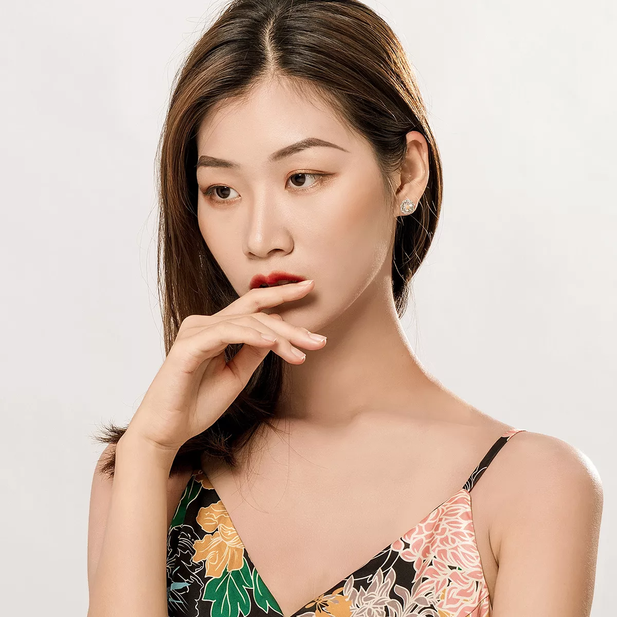 Brincos Petit Margarida Deslumbrante estilo Pandora - SCE774