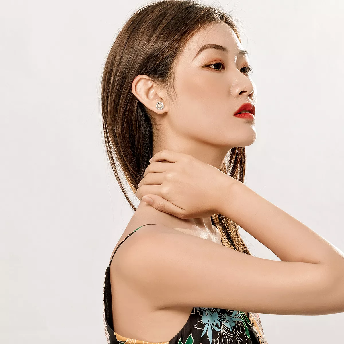 Brincos Petit Margarida Deslumbrante estilo Pandora - SCE774