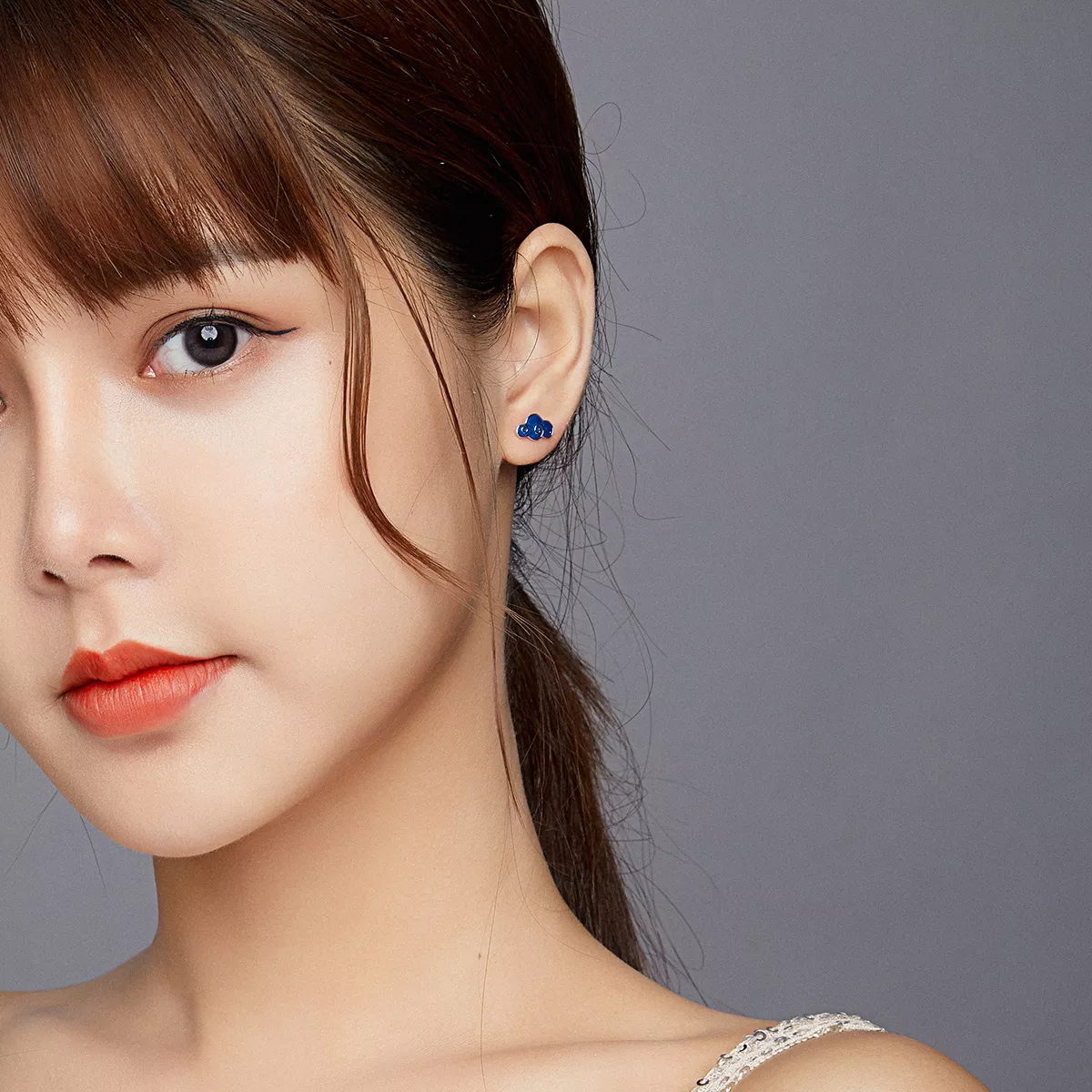 Brincos Petit Nuvens e relâmpagos estilo Pandora - BSE429