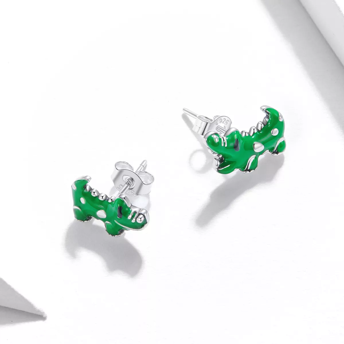 Brincos Petit Pequeno crocodilo estilo Pandora - SCE1113