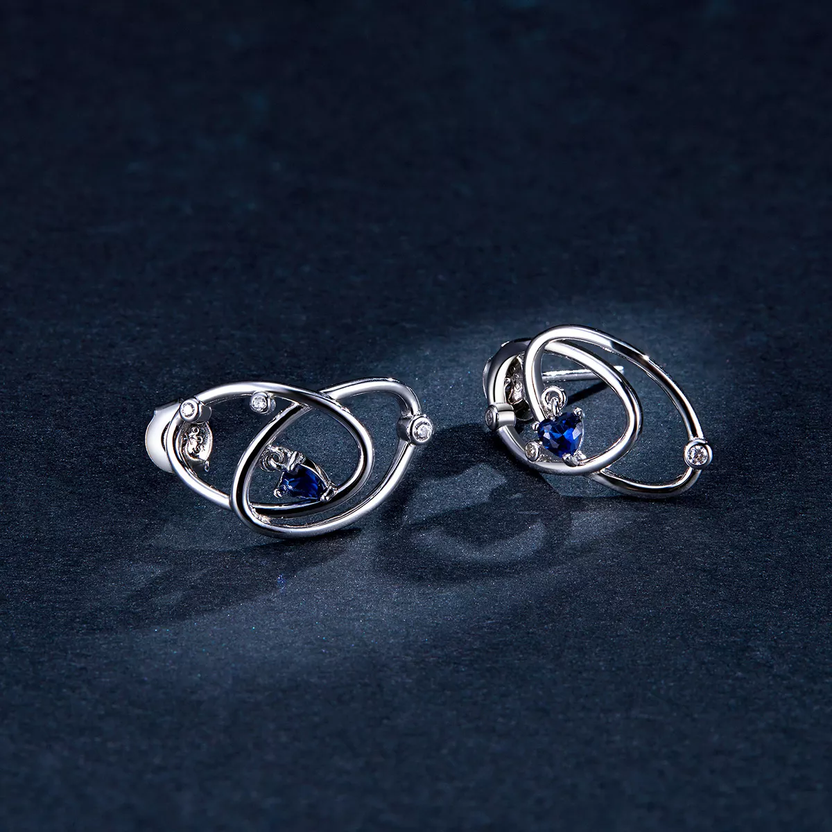 Brincos Petit Planeta misterioso estilo Pandora - BSE410