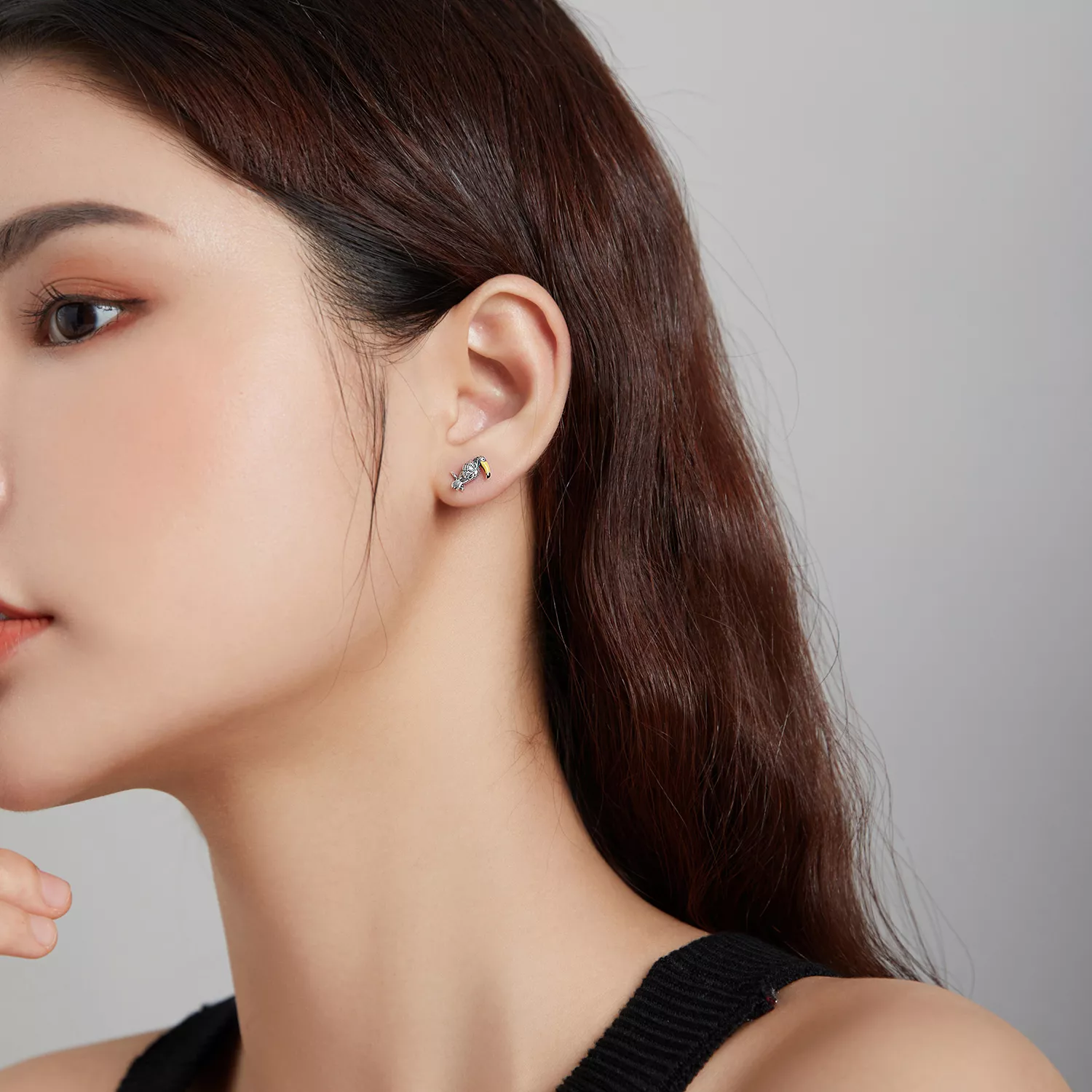 Brincos Petit Pássaro e folha de bico grande estilo Pandora - SCE1083