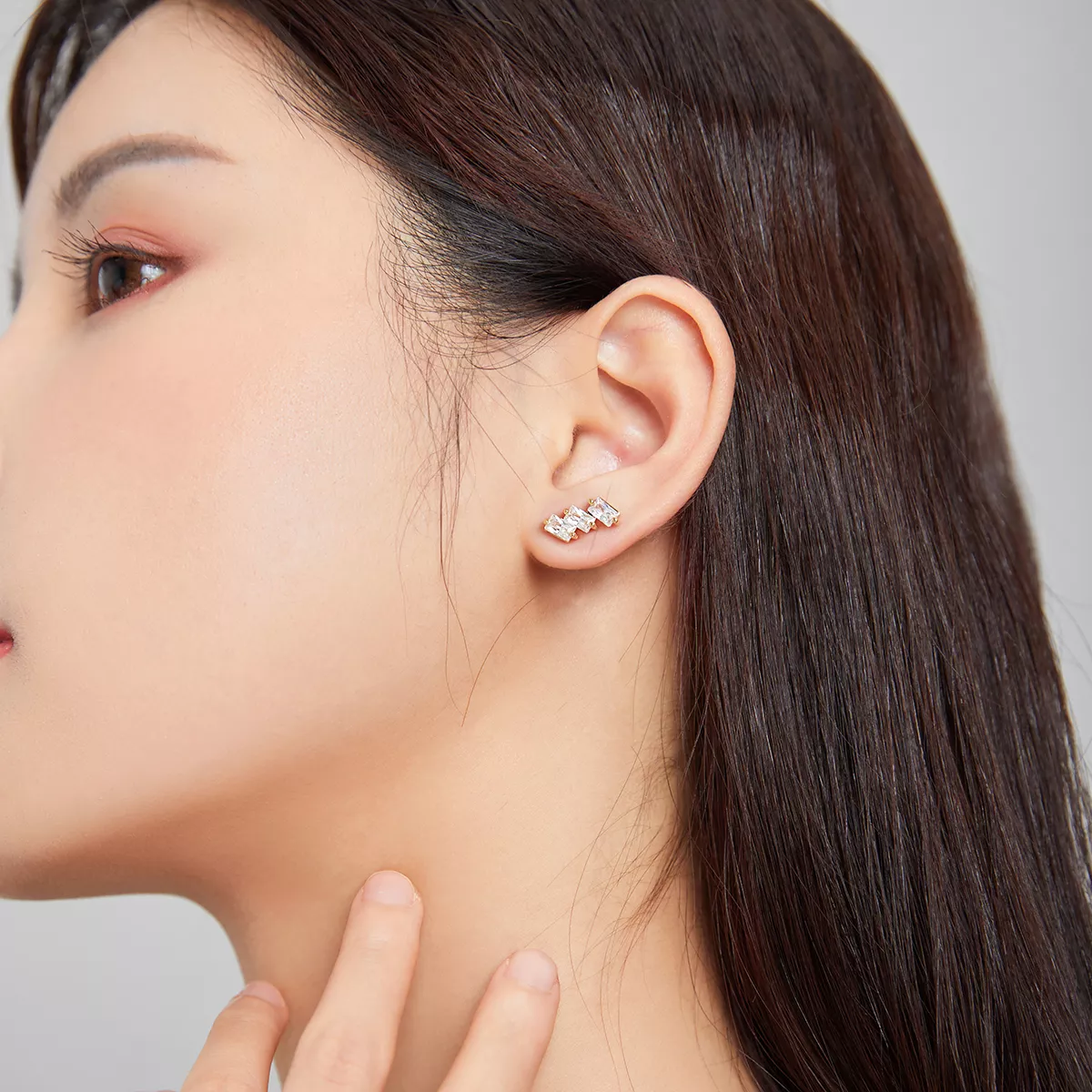 Brincos Petit Sólido estilo Pandora - SCE1051-B