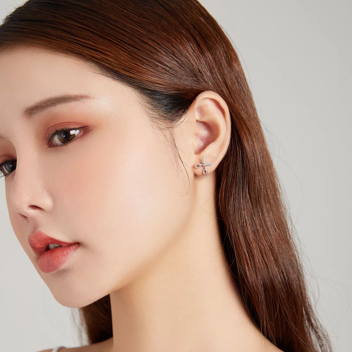 Brincos Petit Tesouras pequenas estilo Pandora - SCE1003