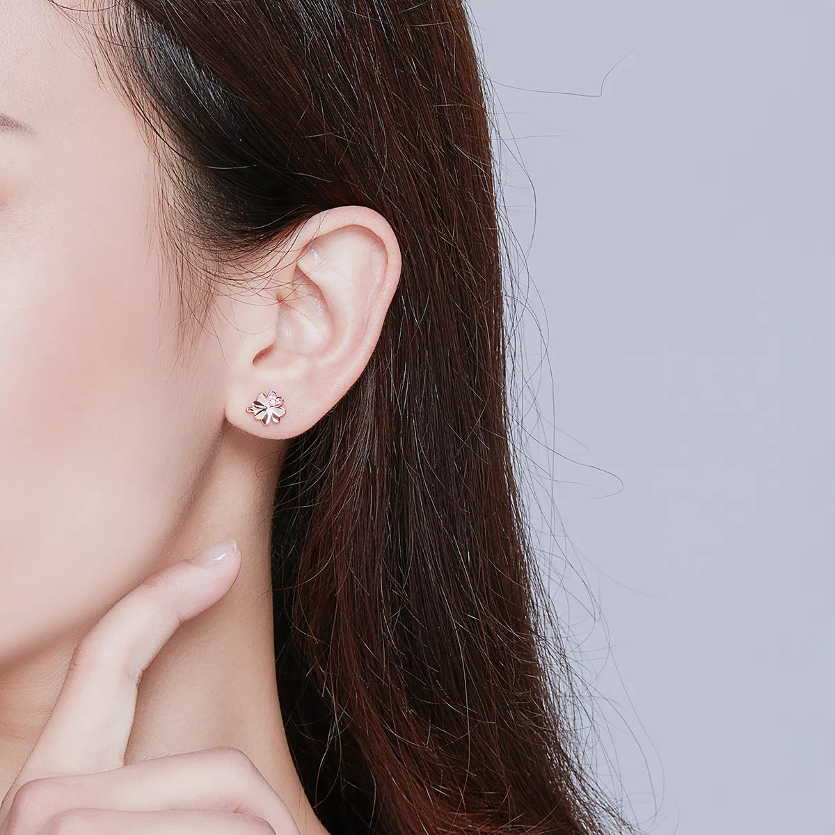 Brincos Petit Trevo estilo Pandora Rose - BSE233