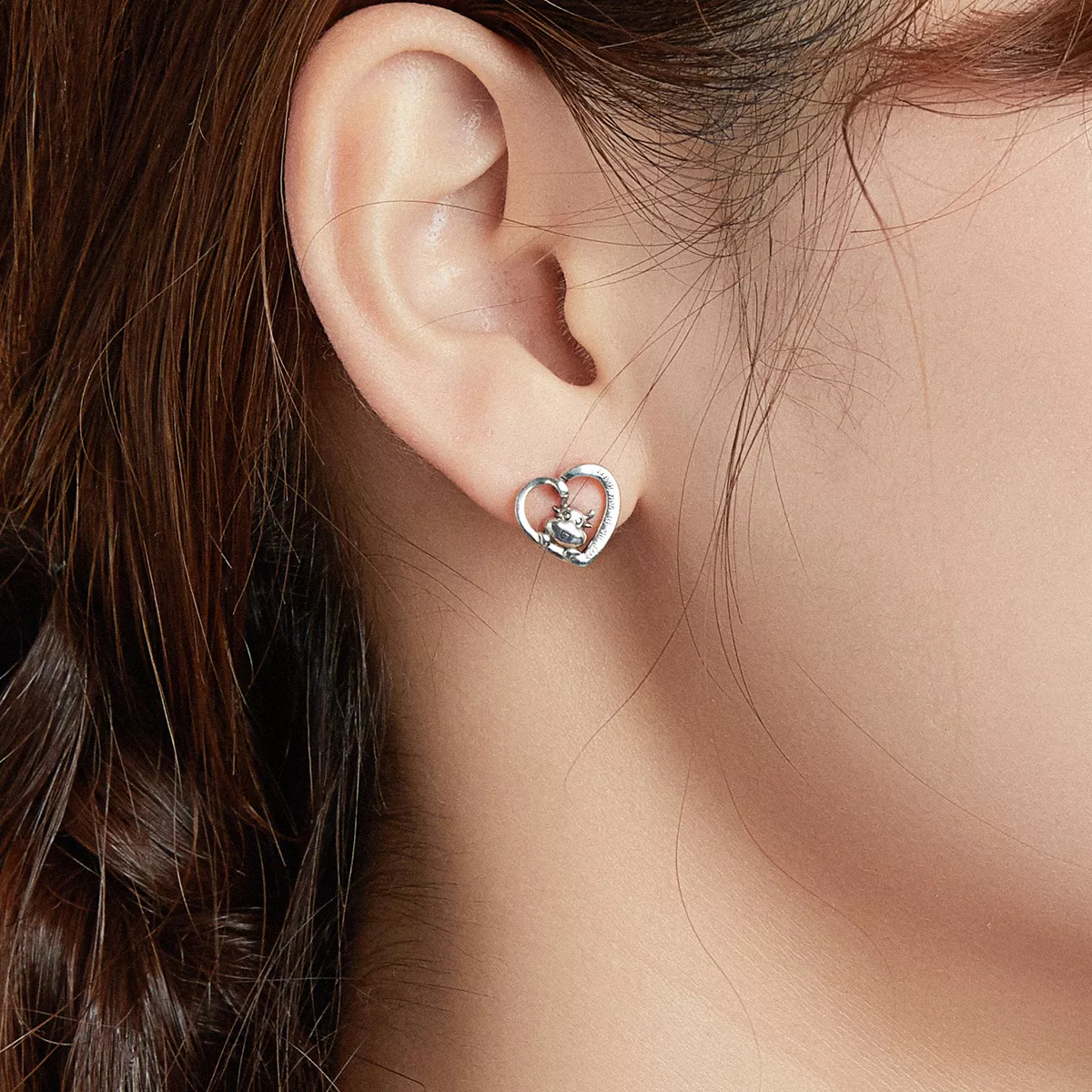 Brincos Petit Vaca fofa estilo Pandora - SCE984