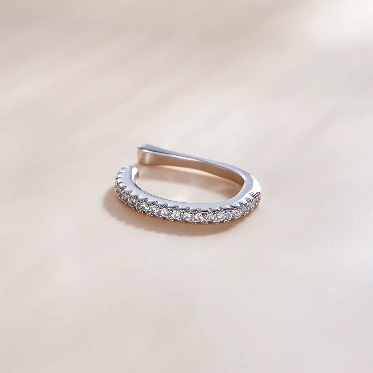 Clipe de orelha única - SCE1022