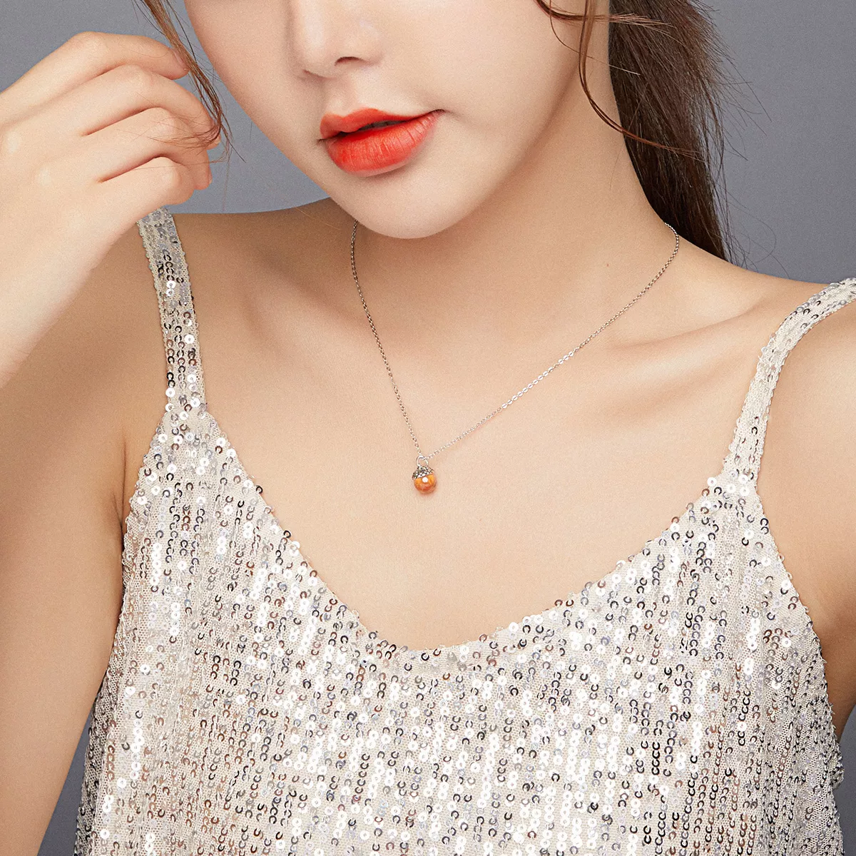 Colar Fruto Brilhante do Carvalho estilo Pandora - SCN414