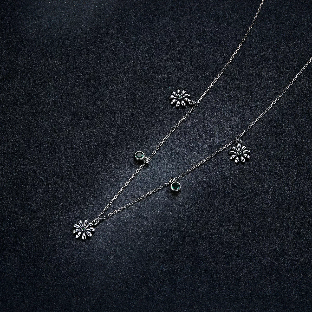 Colar Pequena margarida estilo Pandora - SCN415