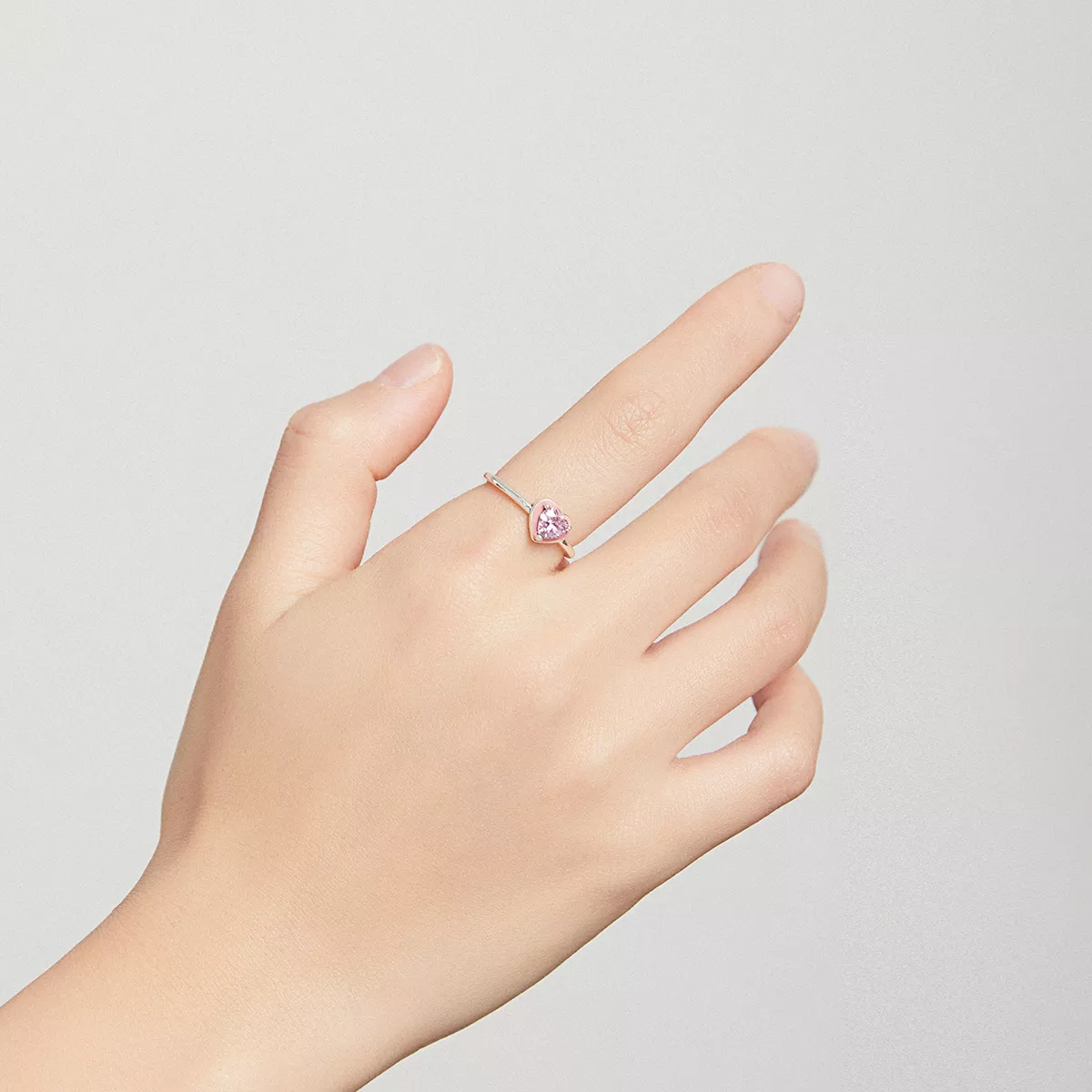 Anel Coração aberto, amor claro estilo Pandora - SCR717