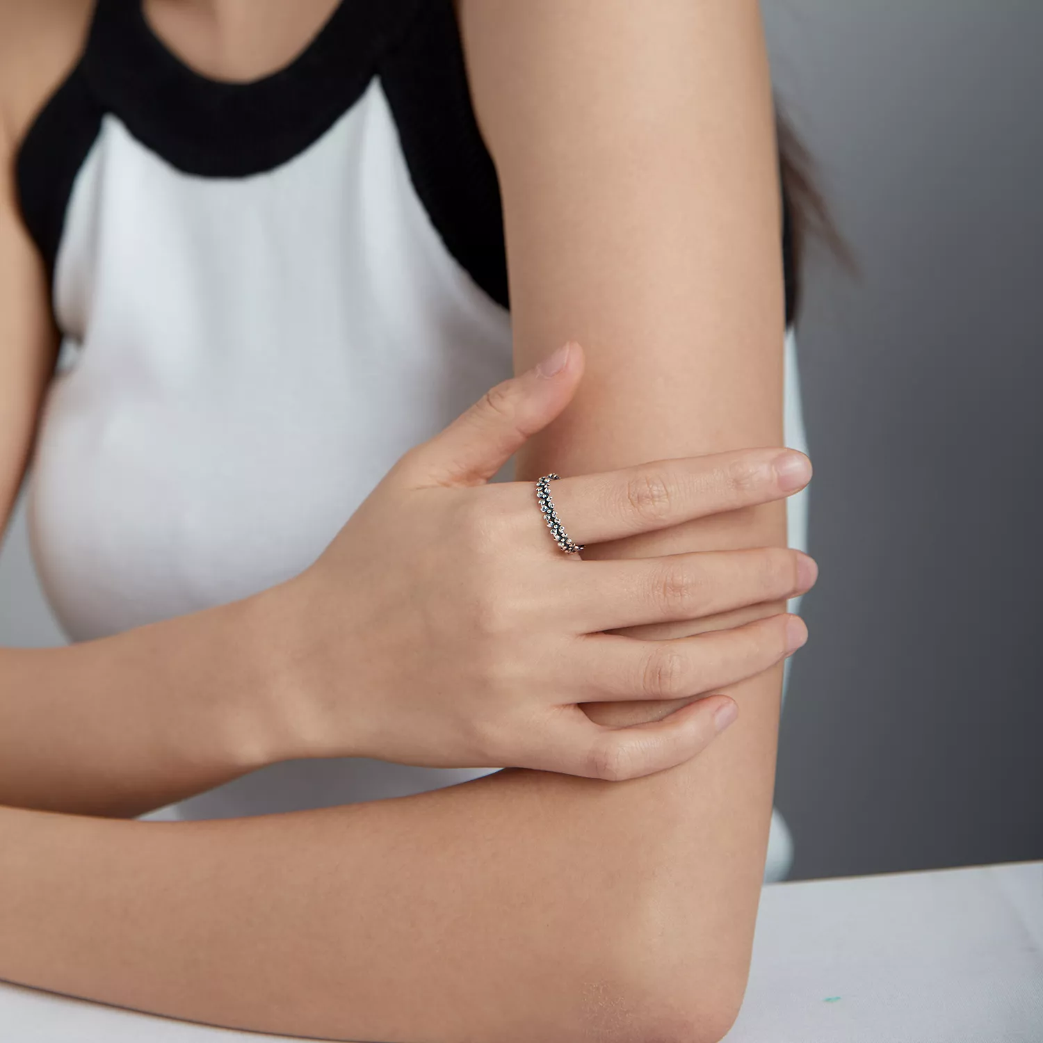 Anel Guirlanda de margaridas estilo Pandora - SCR724