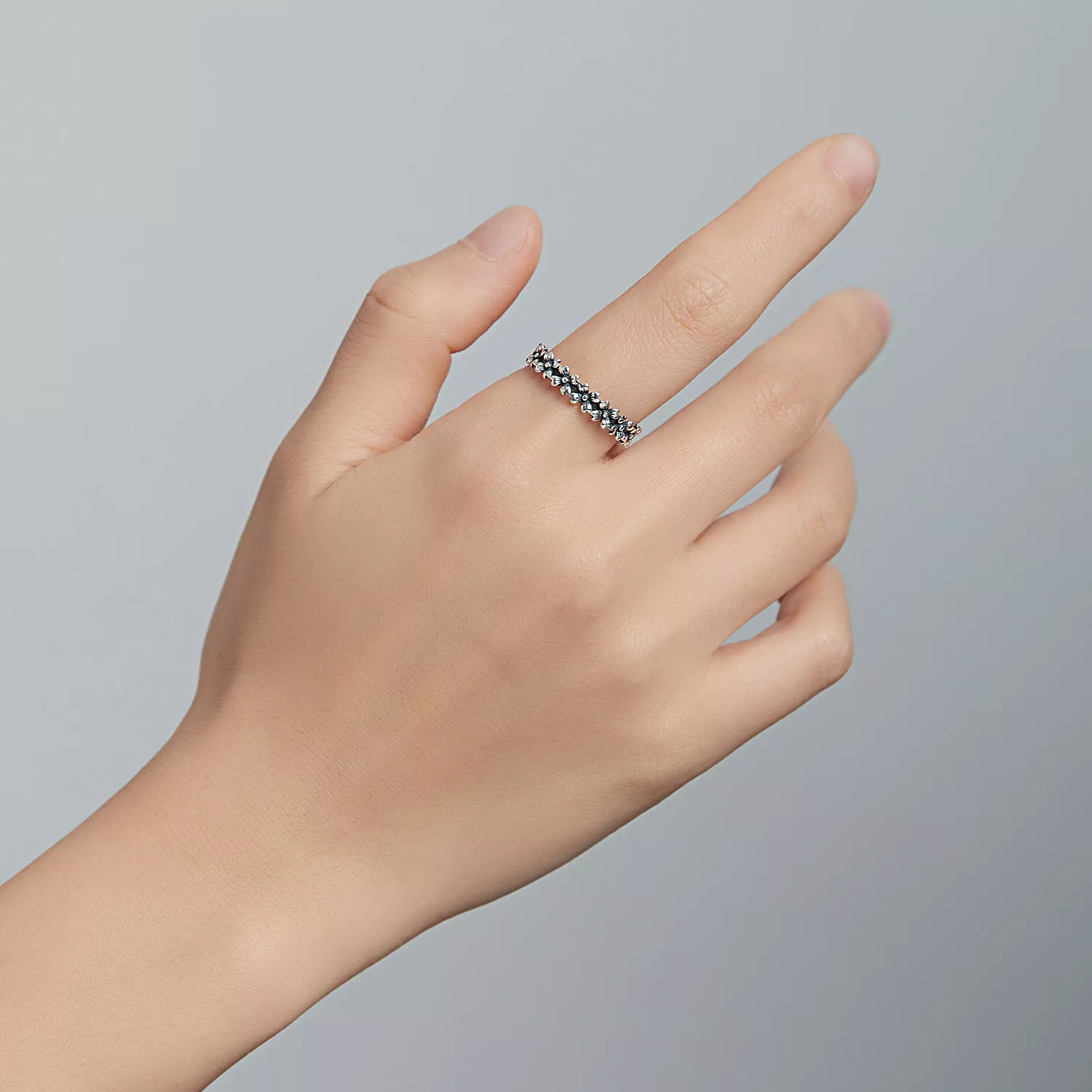 Anel Guirlanda de margaridas estilo Pandora - SCR724