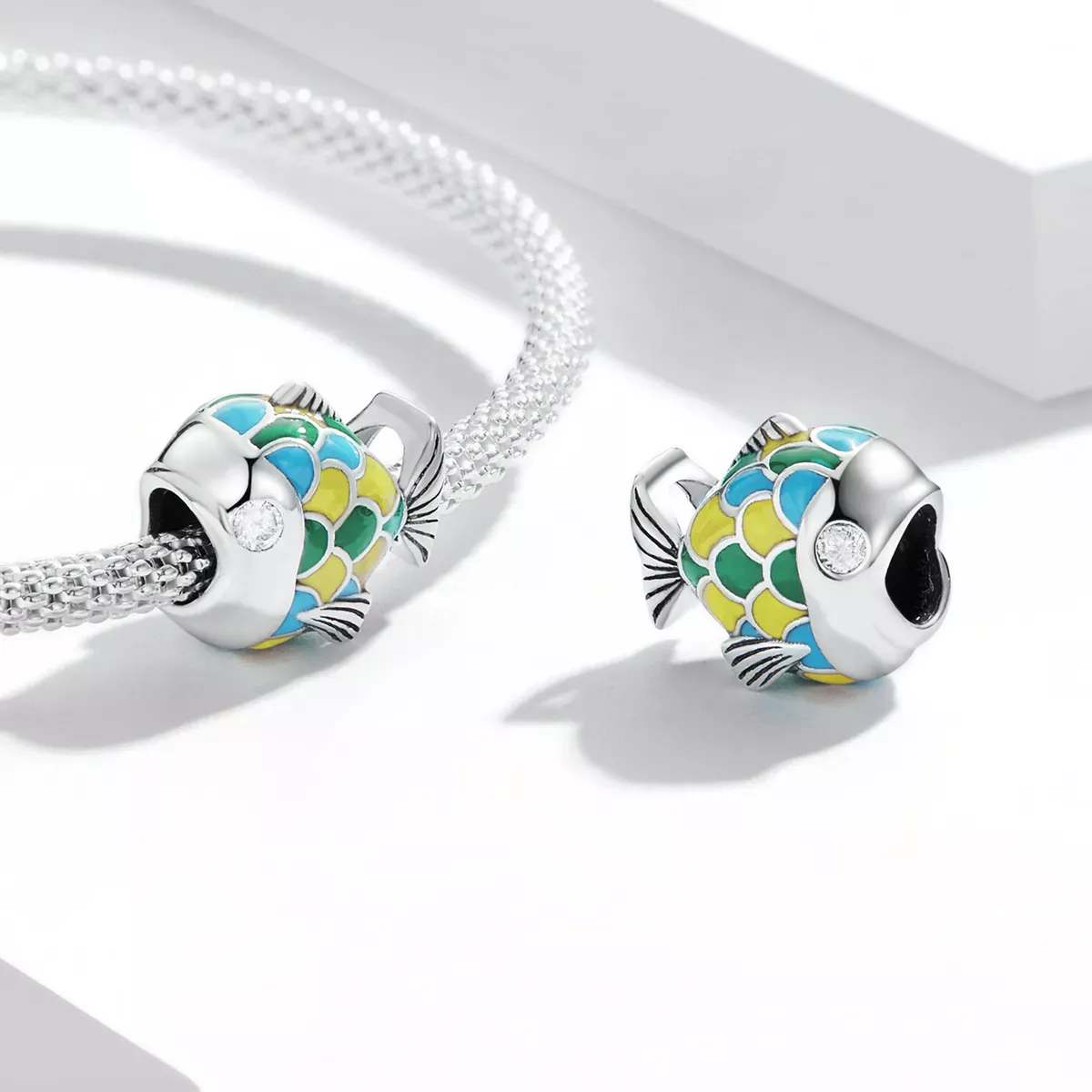 Pandora Style Cute Little Fish Charm - SCC2073