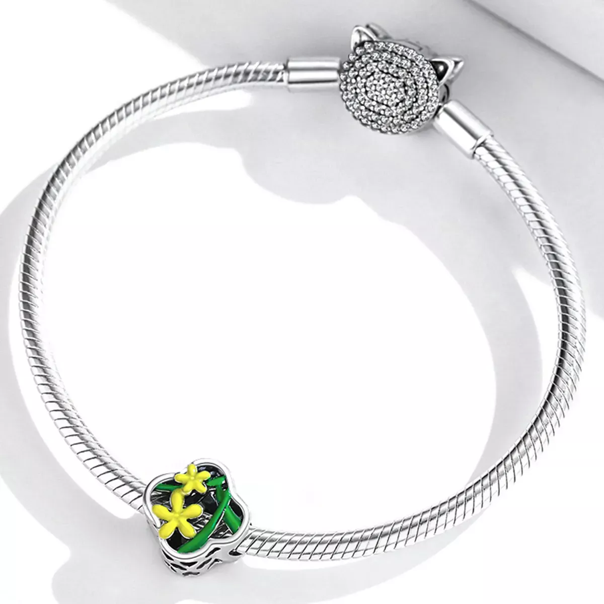 Pandora Style Delicate Daffodils Charm - SCC2021