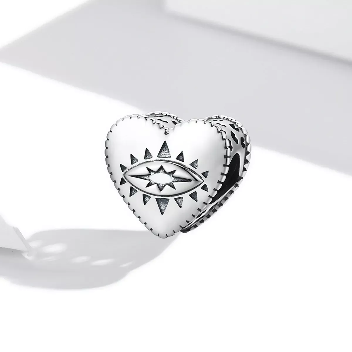 Pandora Style Heart Demon Eye Charm - SCC1987