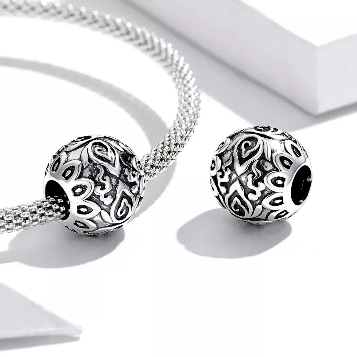 Pandora Style Sitting Buddha and Lotus Charm - SCC2168