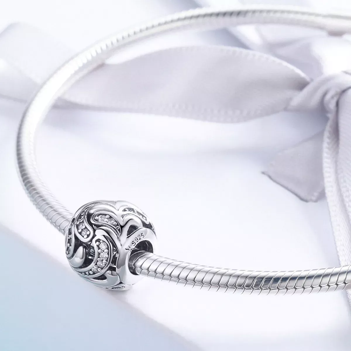 Pandora Style Tender Bloom Charm - SCC742