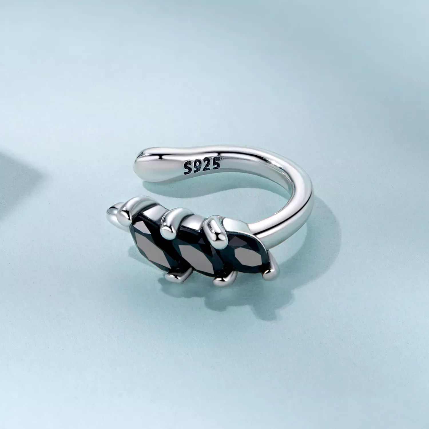 Pandora Style Black Zircon Ear clip - SCE1508