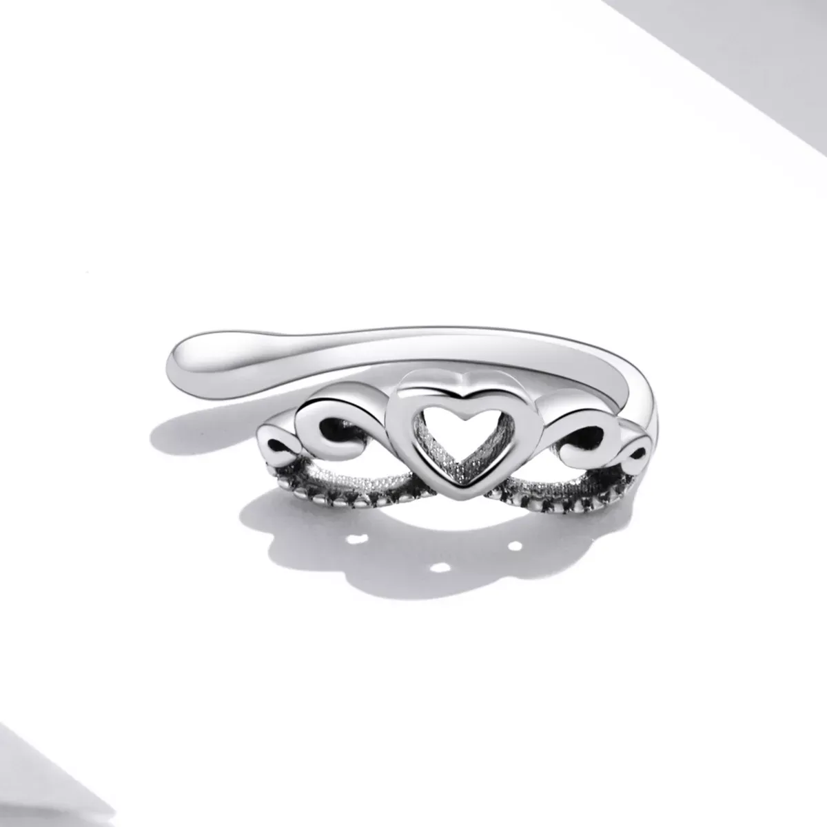 Pandora Style Vintage Crown Ear clip - SCE1201