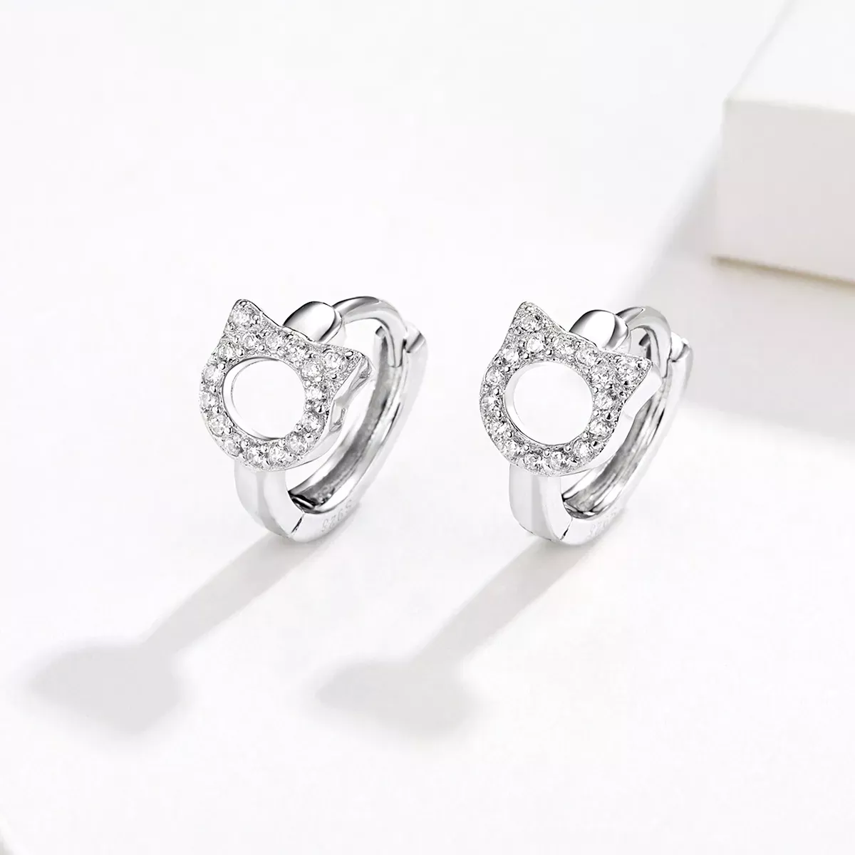 Pandora Style Cute Cat Hoop Earrings - BSE171