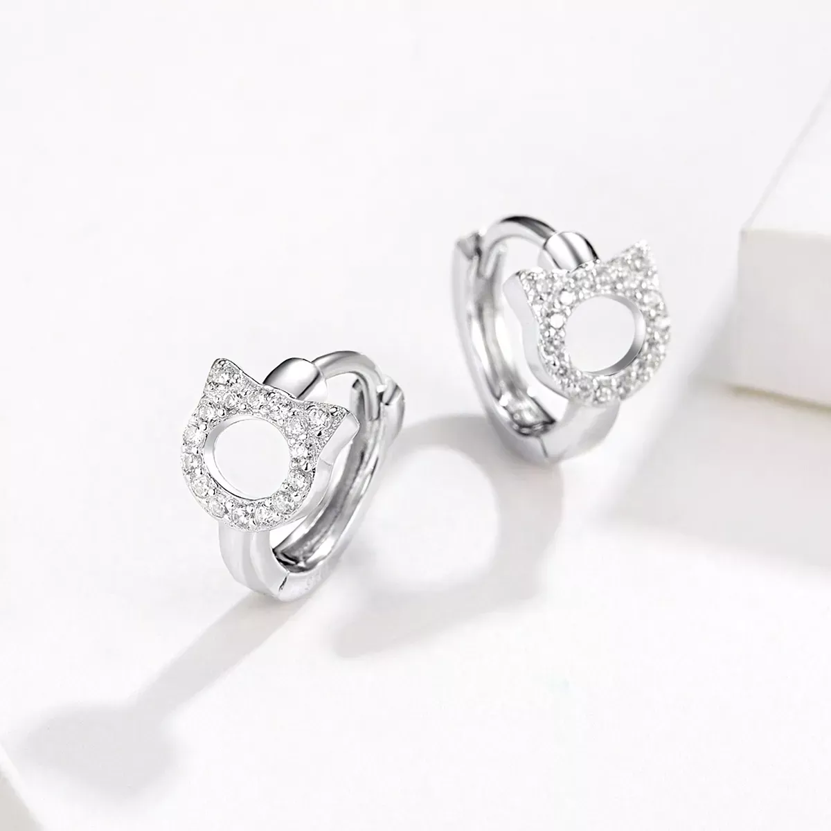 Pandora Style Cute Cat Hoop Earrings - BSE171