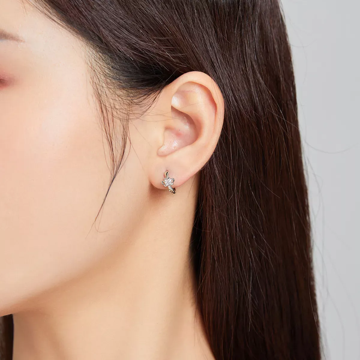 Pandora Style Shining Crown Hoop Earrings - SCE1044