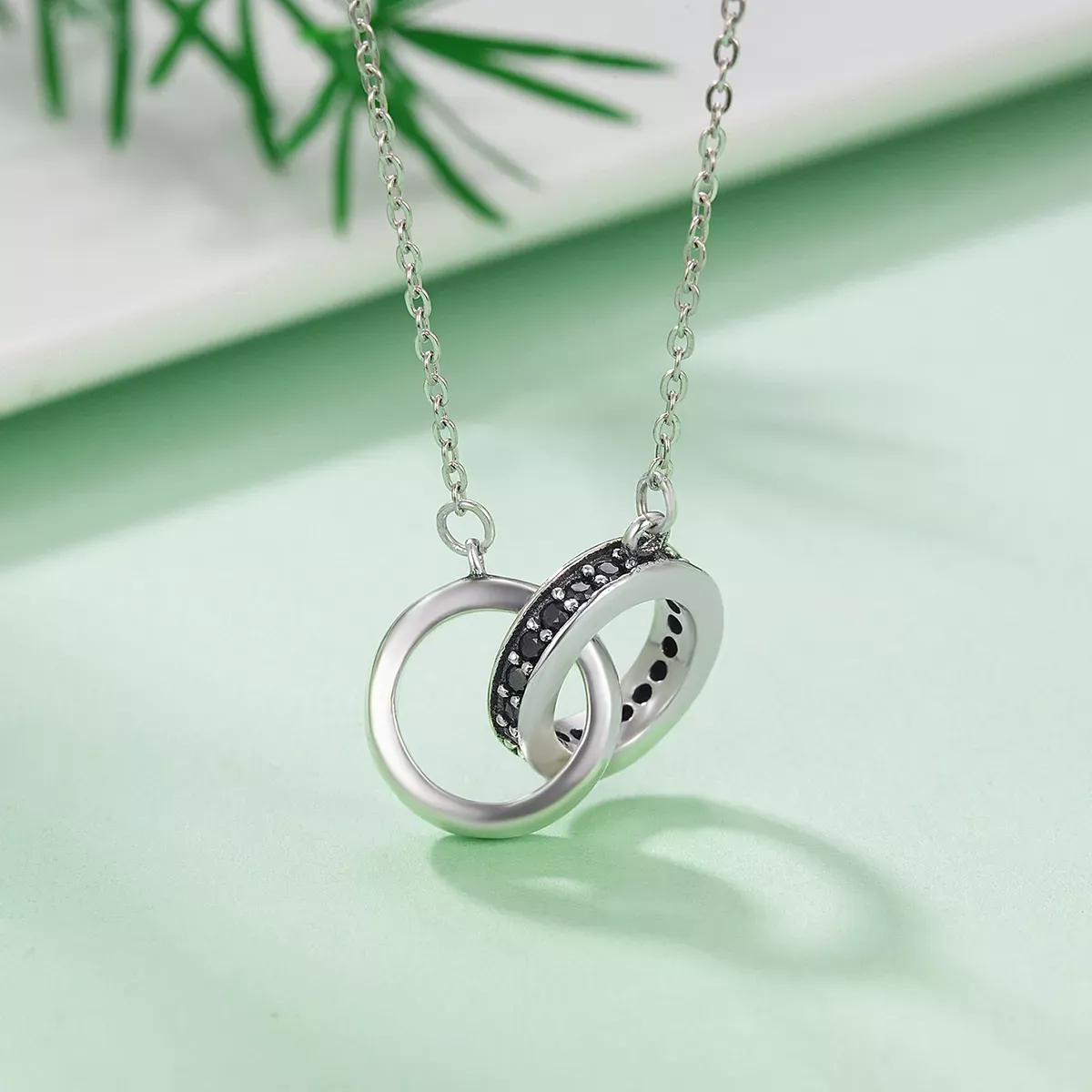 Pandora Style Hug Tightly Necklace - SCN147