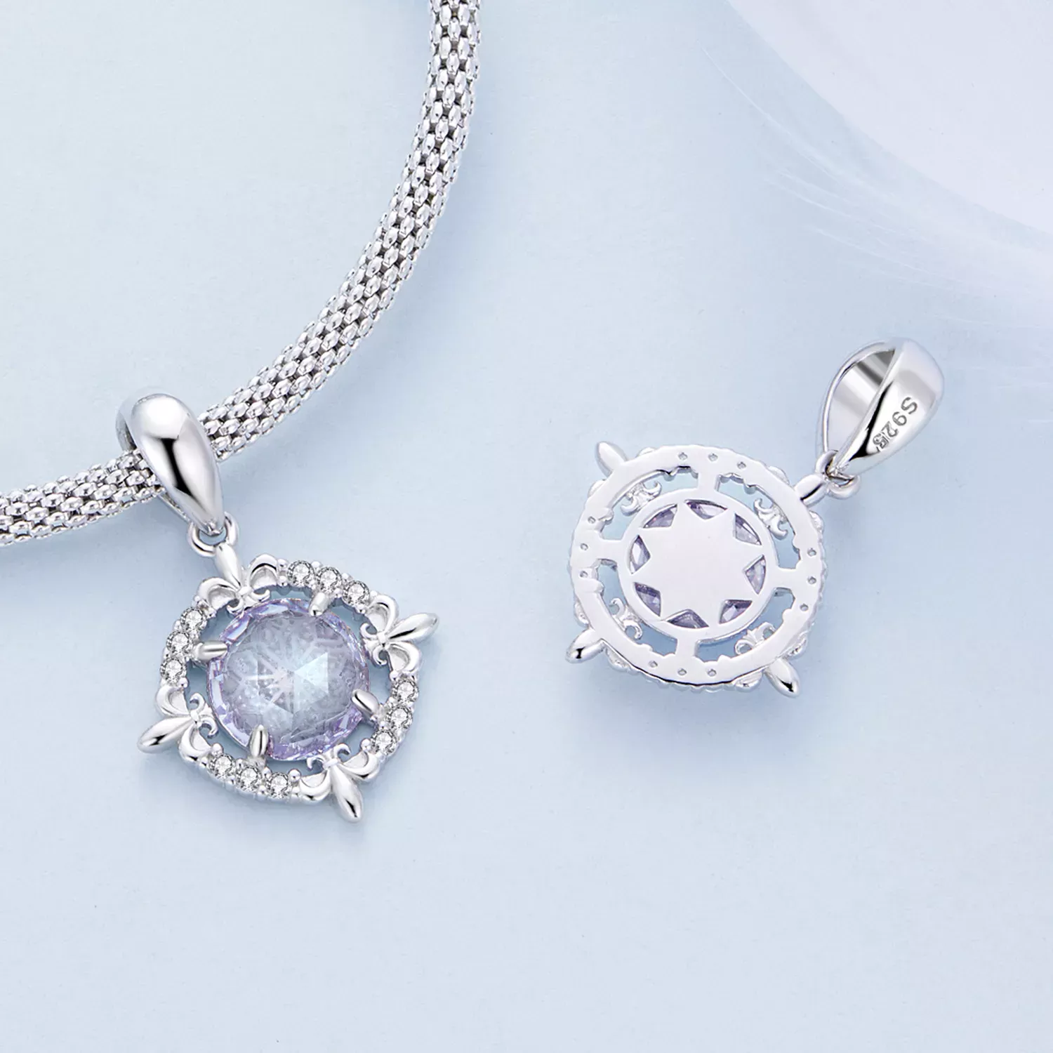 Pandora Style Iris Necklace Pendant - BSC626