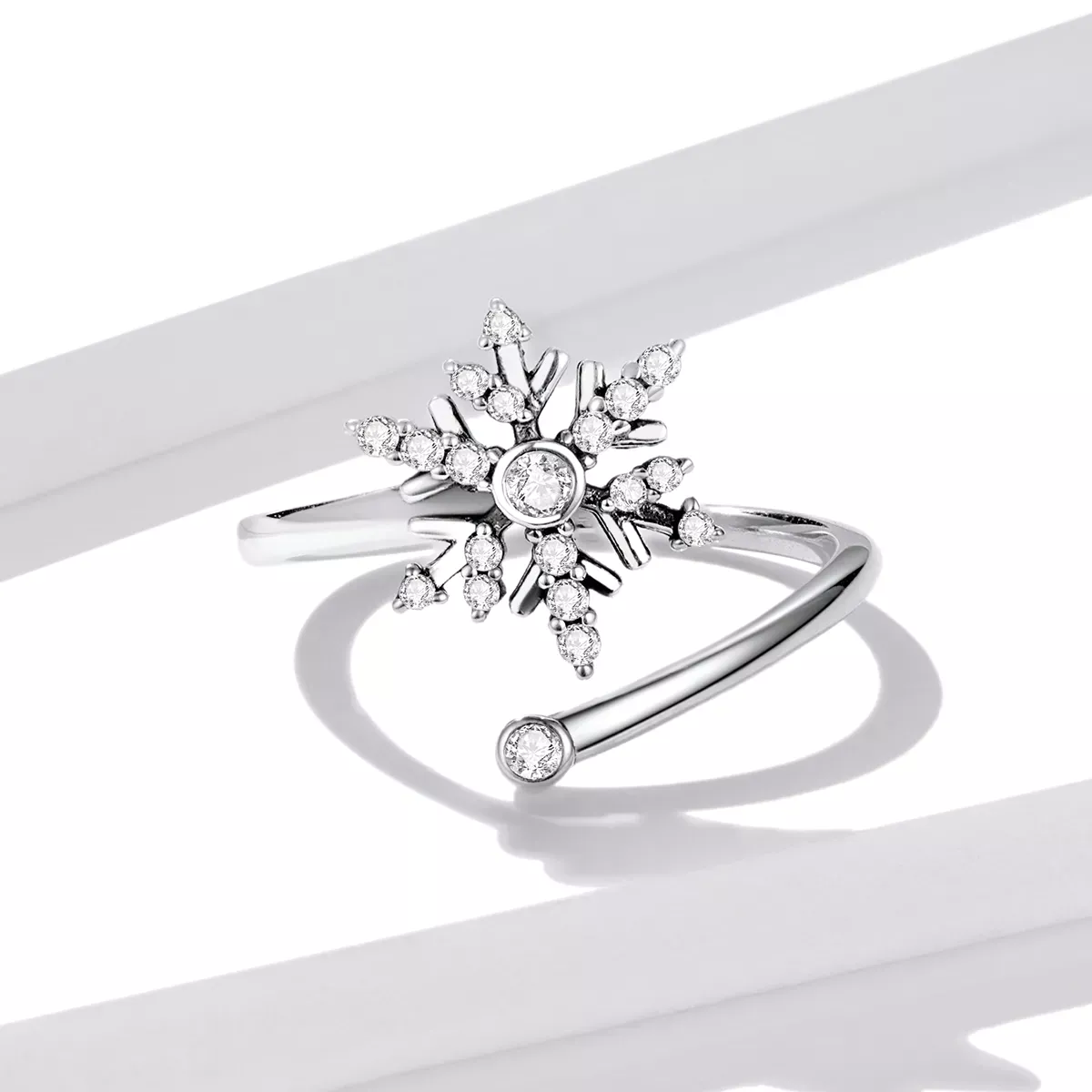Pandora Style Beautiful Snowflakes Open Ring - BSR214