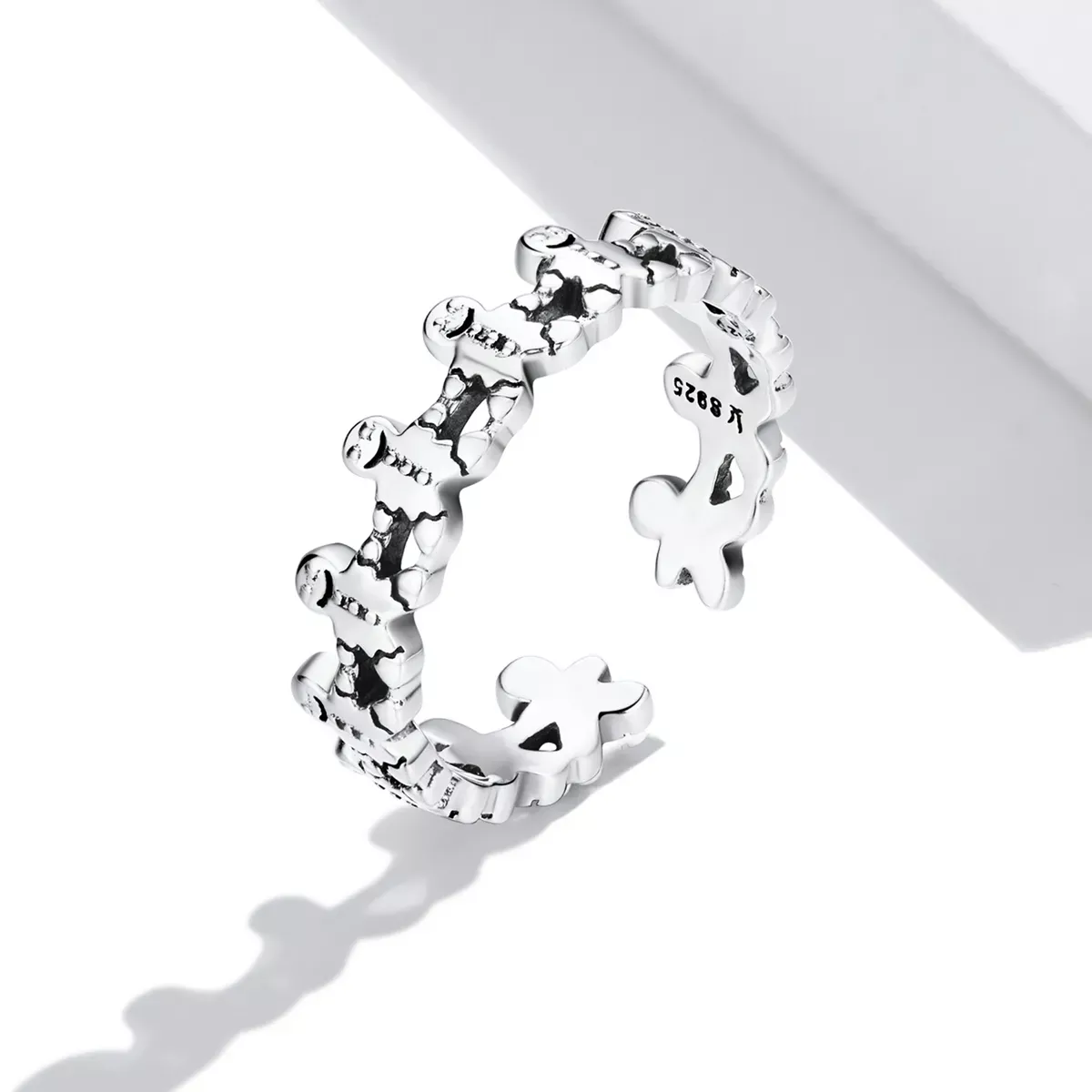 Pandora Style Gingerbread Man Open Ring - SCR762