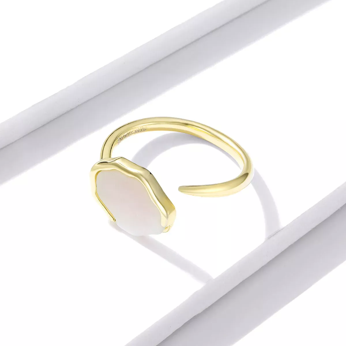 Pandora Style Rainbow Mother of Pearl Open Ring - BSR174
