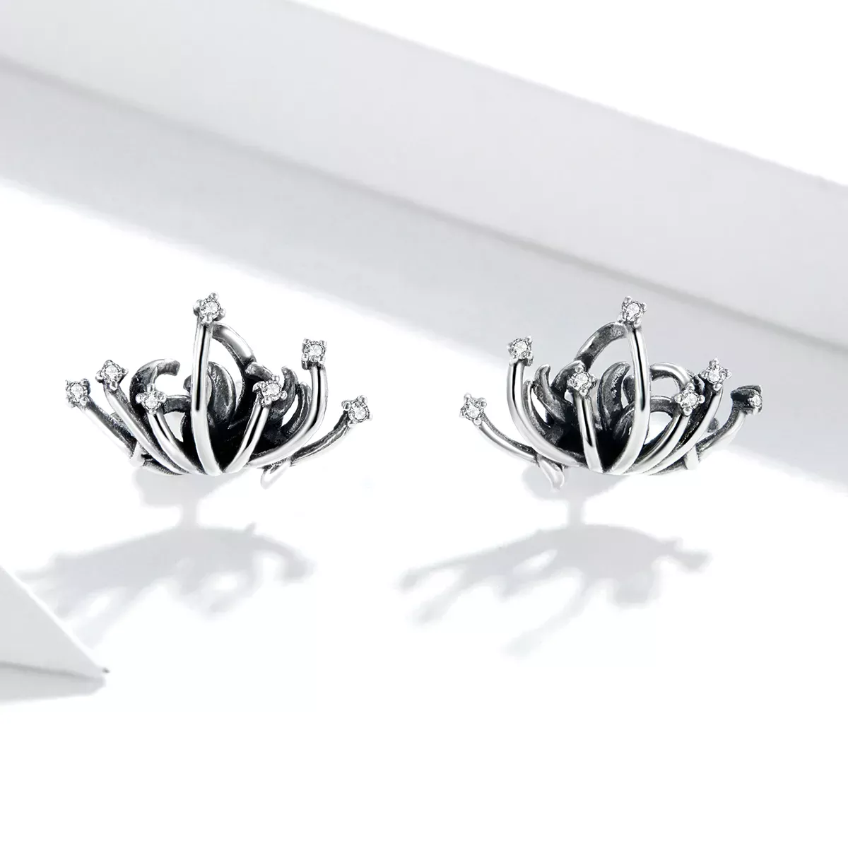 Pandora Style Bana Stud Earrings - SCE940