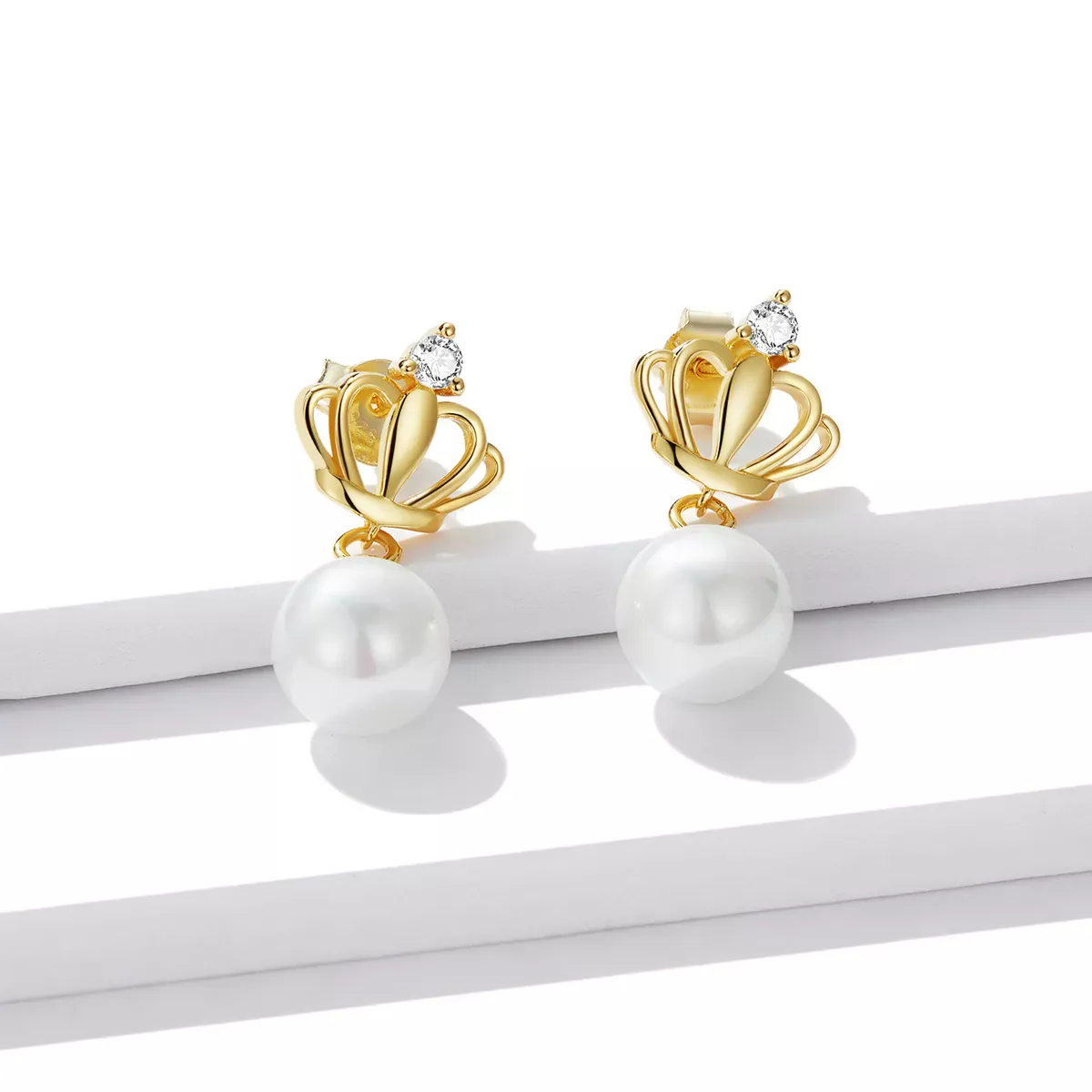 Pandora Style Crown Shell Beads Stud Earrings - BSE549