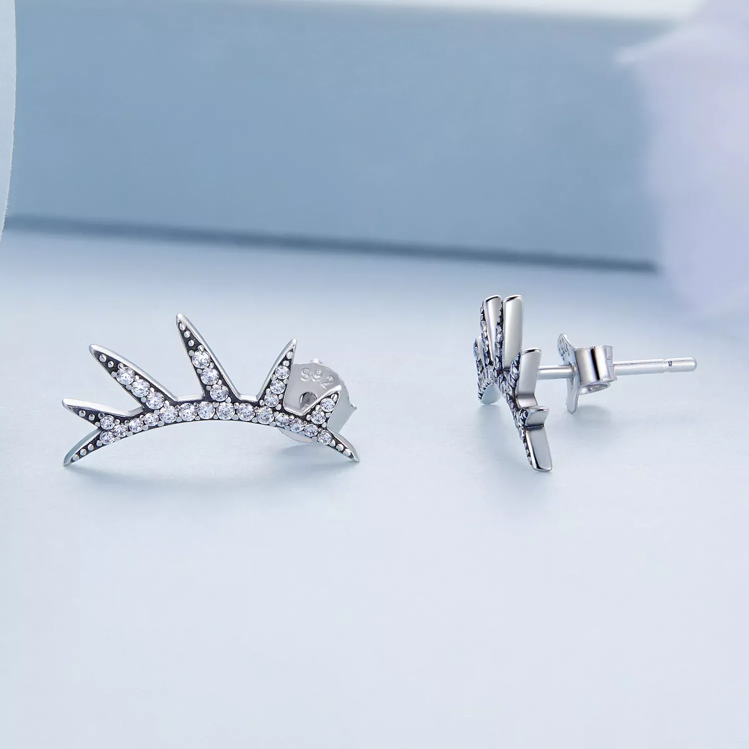 Pandora Style Eyelash Stud Earrings - BSE681