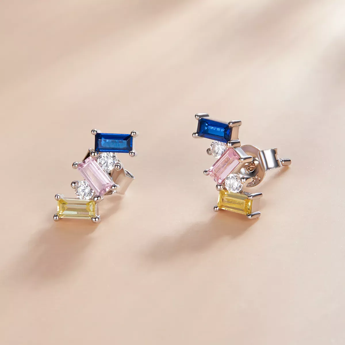 Pandora Style Geometric Art Stud Earrings - SCE1208