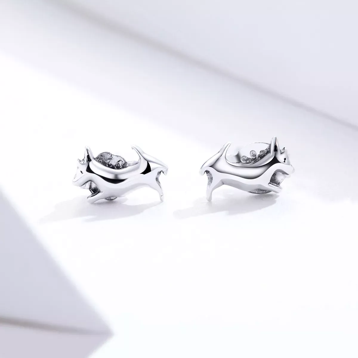 Pandora Style Puppy Stud Earrings - SCE818