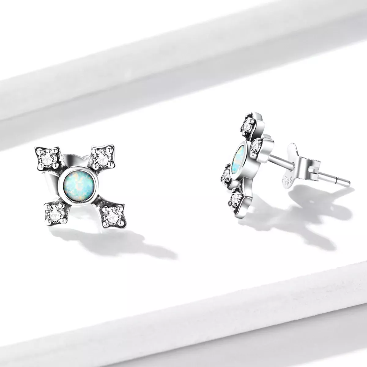 Pandora Style Vintage Cross Stud Earrings - BSE555