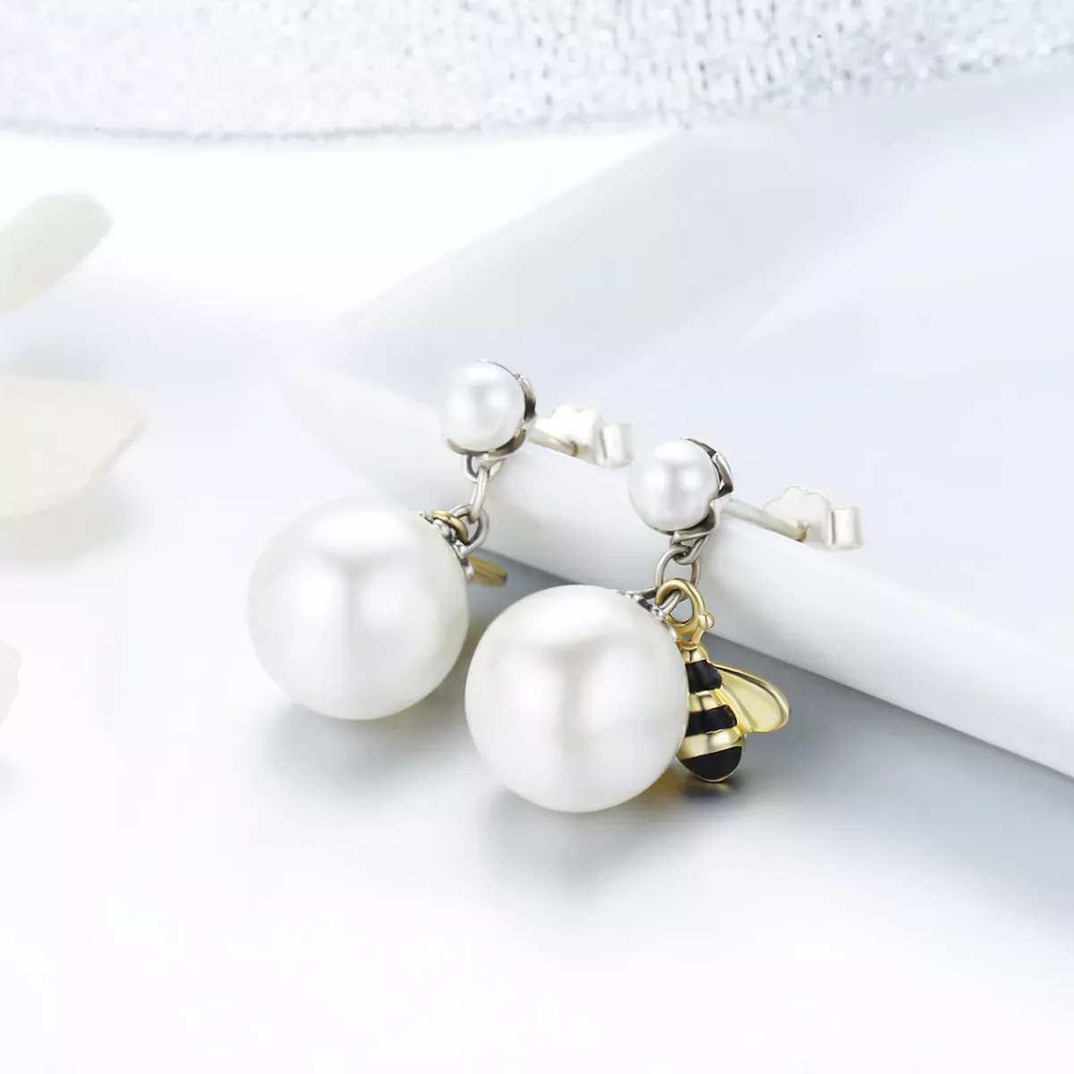 Pandora Style Woman Flower Stud Earrings - SCE232
