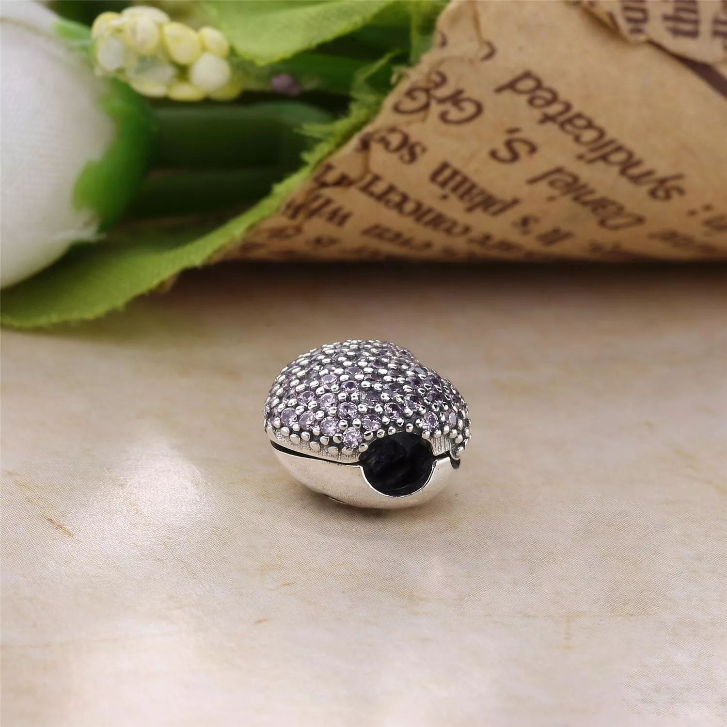 Clipe PANDORA Coração Pavê Rosa - 791427PCZ